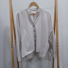 Load image into Gallery viewer, Gregory Blouse - Size M
