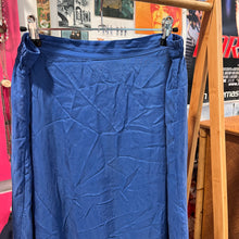 Load image into Gallery viewer, Blue Skirt - Size 12
