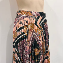 Load image into Gallery viewer, Cooper St Skirt - Size 10
