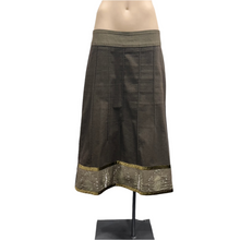 Load image into Gallery viewer, Scintilla Skirt - Size 12
